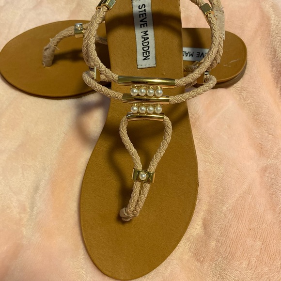 Steve Madden Flexii Sandal - Picture 5 of 7